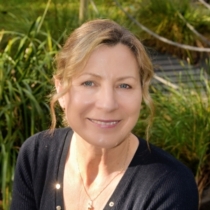 Mrs Monika Patrick
